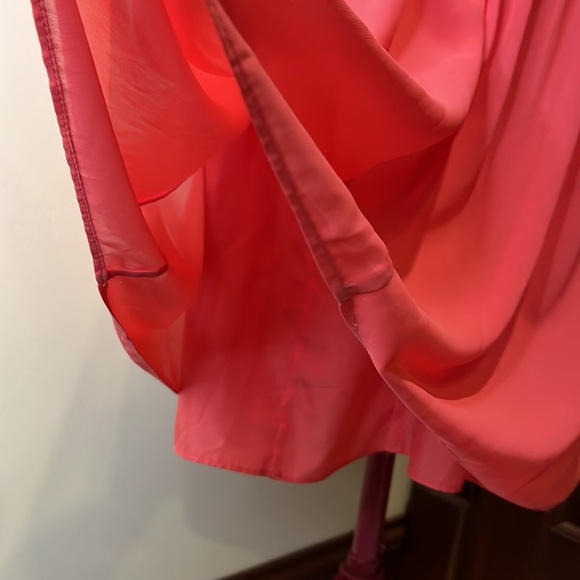 David’s bridal    Dress Peach colored    pleated bodice   Worn once  Size 4 EUC - Picture 9 of 10